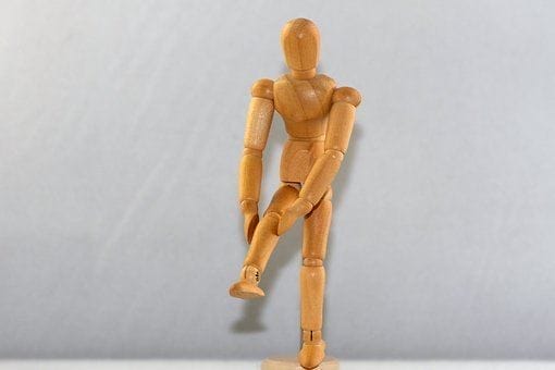 Defective Knee &Amp; Hip Replacements, Sam C. Mitchell And Associates wooden art model showing knee injury